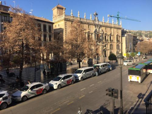 Plaza Nueva's House El Consul — 4-Star Luxury Hotel in Granada, Spain