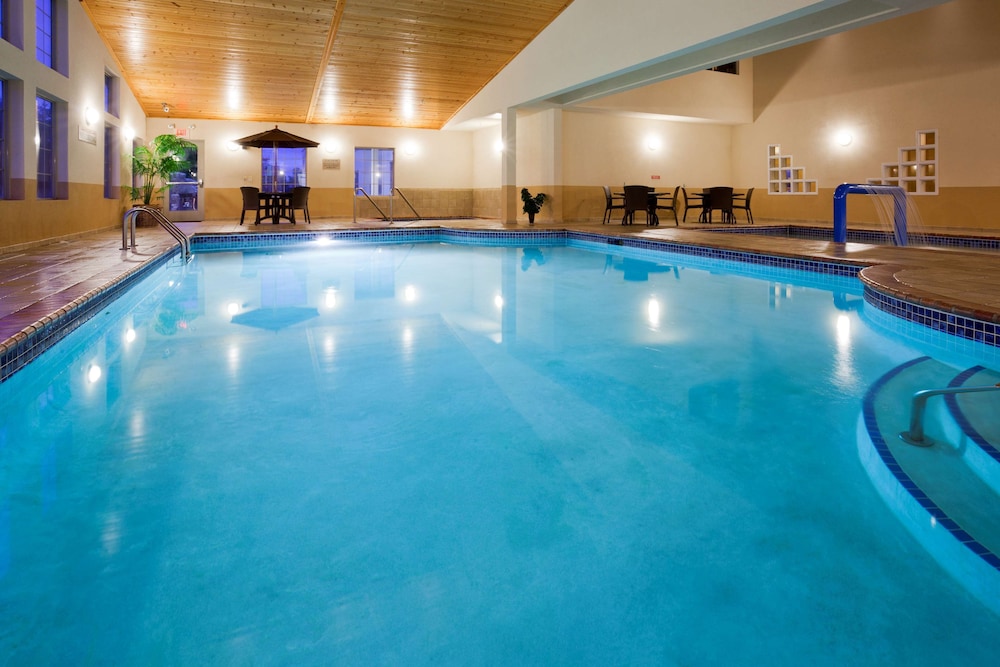 GrandStay Residential Suites Hotel - photo 24
