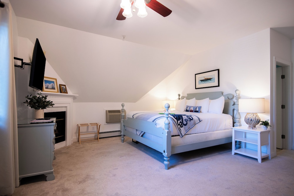 Sand Bar Cottage Inn - photo 30
