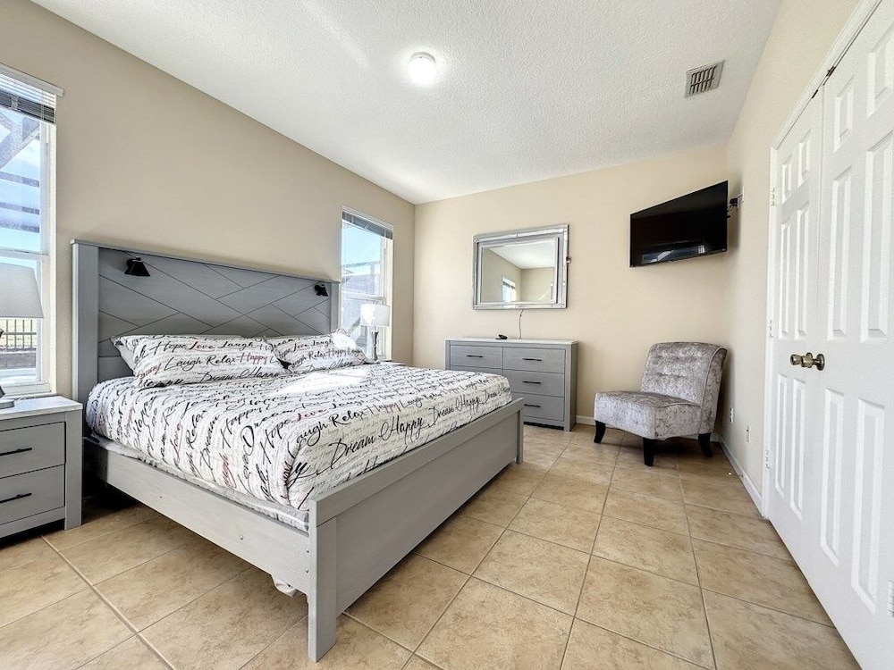 Luxury 6bd 3.5ba Pool Home In Windsor Palms Resort 6 Bedroom Villa by RedAwning - photo 7