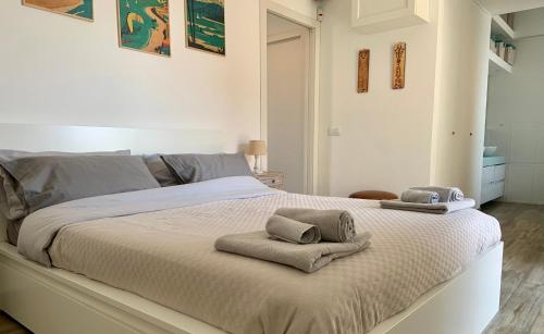 Appartamento con terrazza in zona Navigli Tortona — 4-Star Luxury Hotel in Milan, Italy