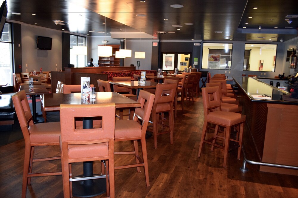 Holiday Inn Hou Energy Corridor Eldridge by IHG - photo 54