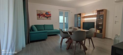 Docking Point — 4-Star Luxury Hotel in Milazzo, Italy