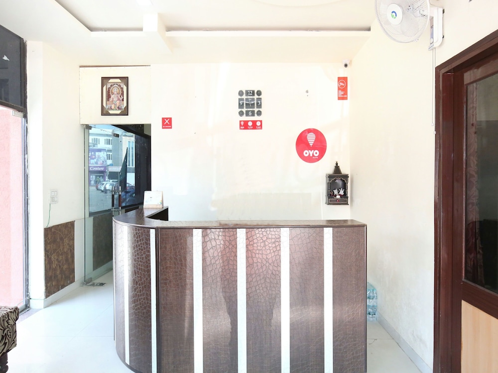 OYO 6939 Hotel Aashiana in Bathinda, India