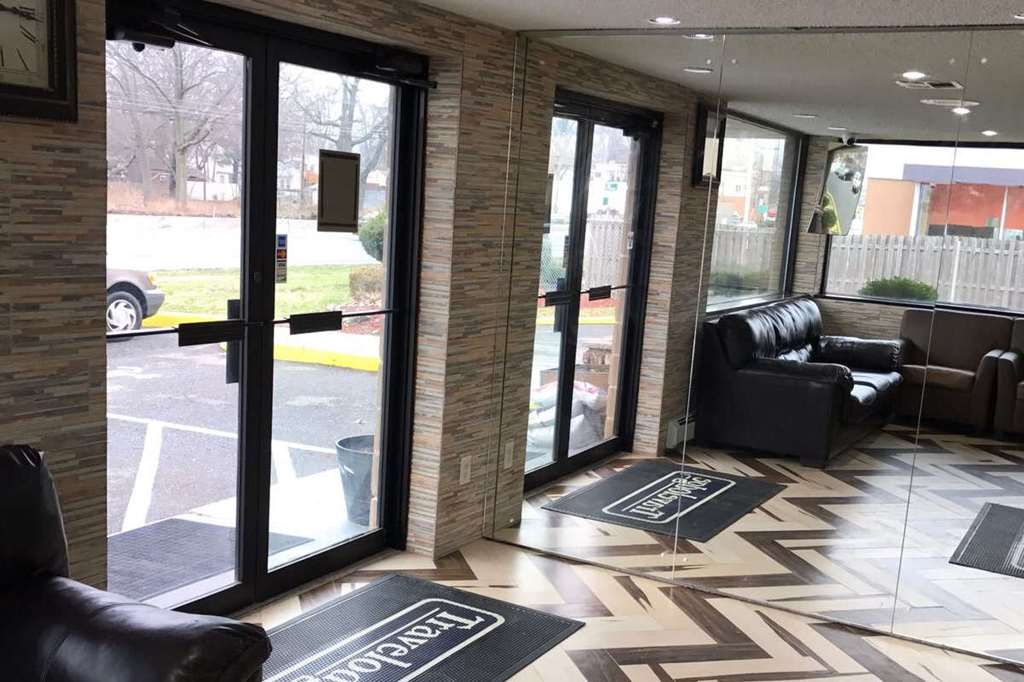 Travelodge by Wyndham Avenel Woodbridge — hotel in Avenel