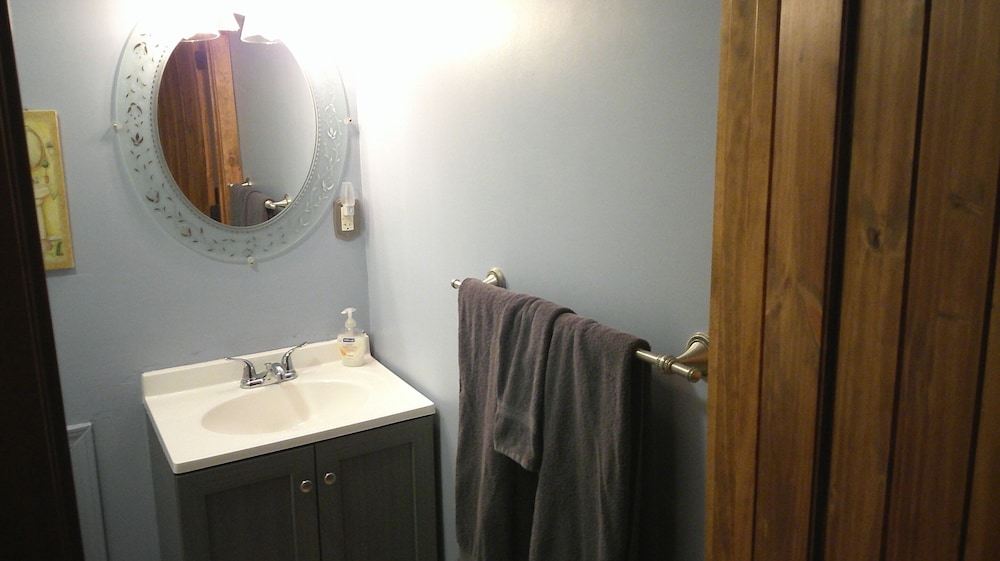 Lil Black Bear Inn - photo 87