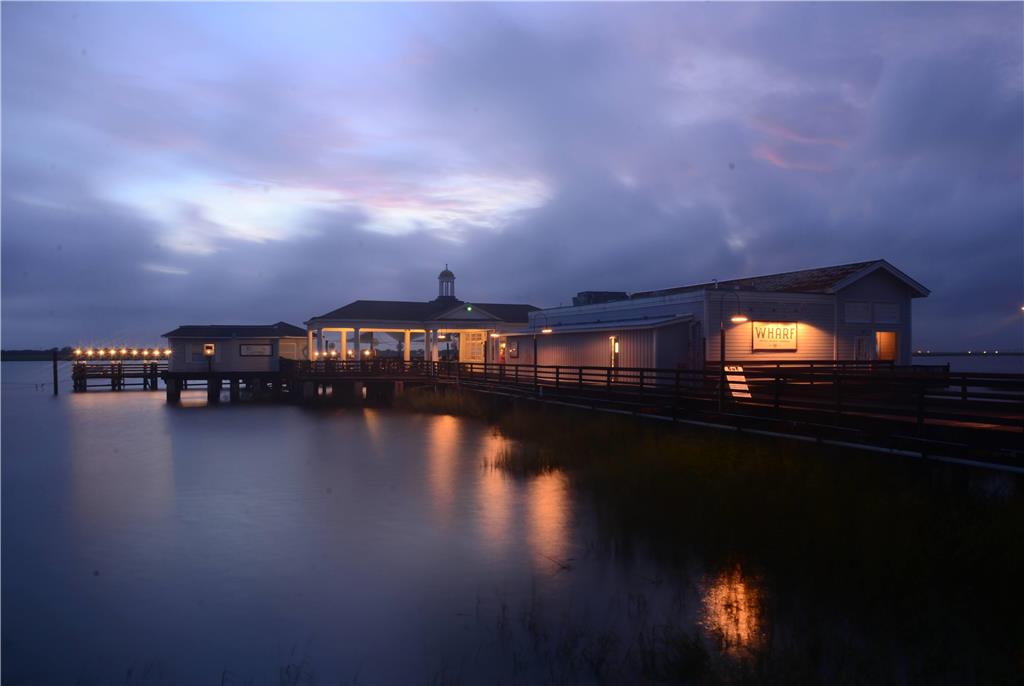 Days Inn & Suites by Wyndham Jekyll Island - photo 8