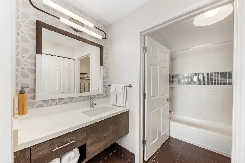 Sonesta ES Suites Austin The Domain Area - photo 17
