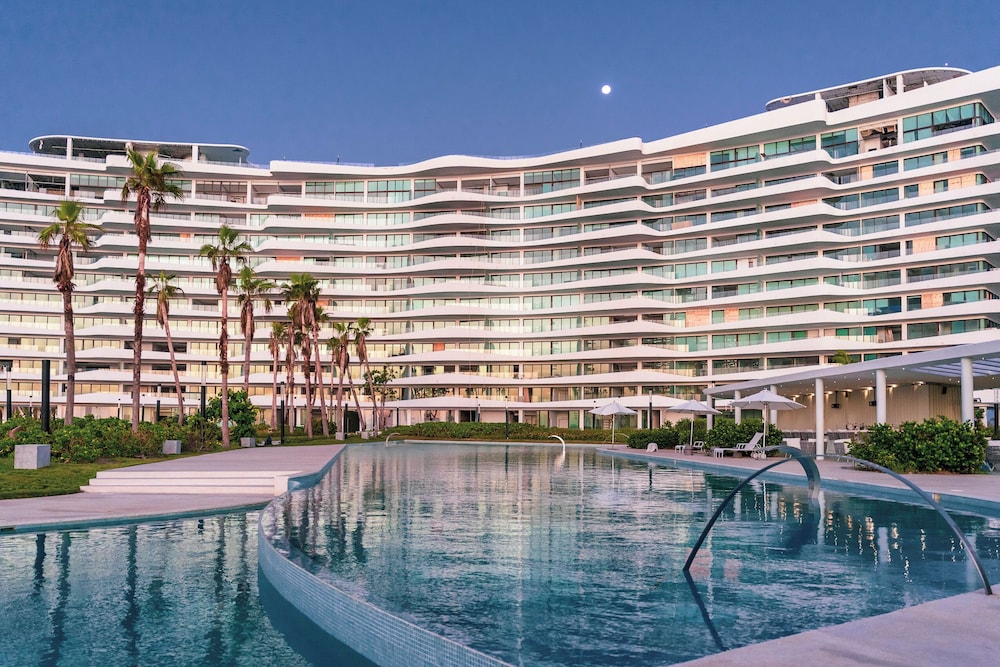 Exclusive Acapulco Apt With Beach Access — 4-Star Luxury Hotel in Acapulco De Juarez, Mexico