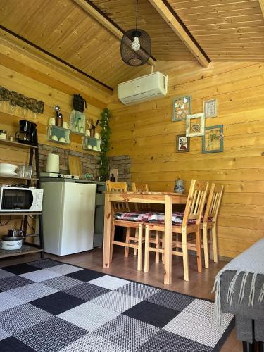 Livada Prunilor — hotel in Cheia