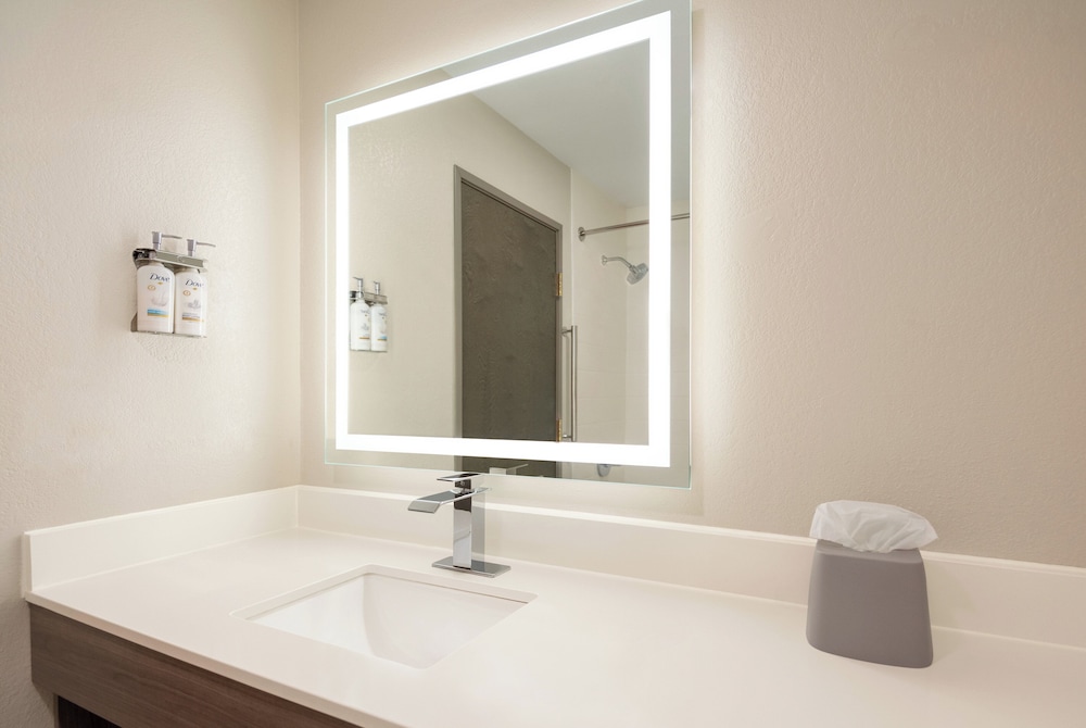 Holiday Inn Express Morgantown by IHG - photo 18