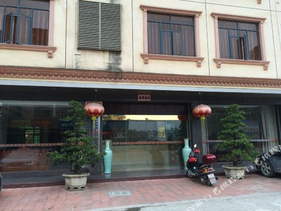 138 Chain Hotel in Longchuan, People's Republic of China