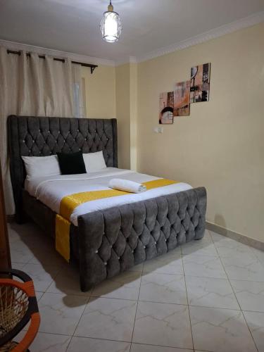 Executive Two Bedroom Master Ensuite Mirema Drive