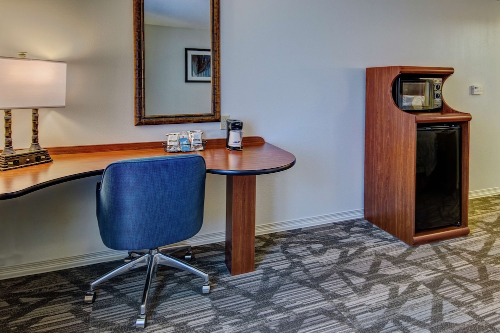 Hampton Inn & Suites Stuart North - photo 5