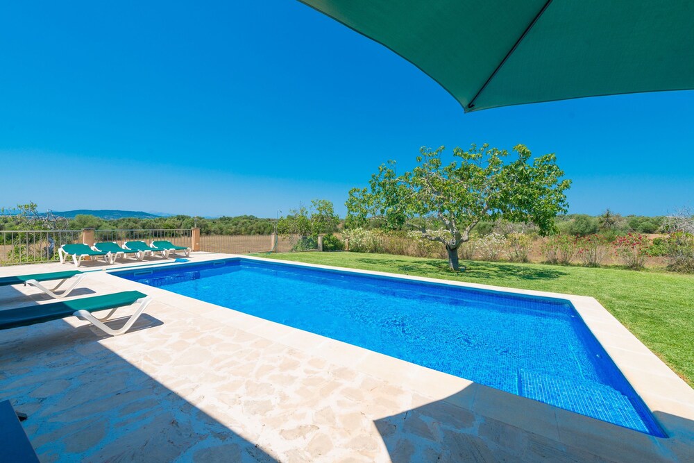 Finca Albocàsser - carbon neutral hotel in Manacor