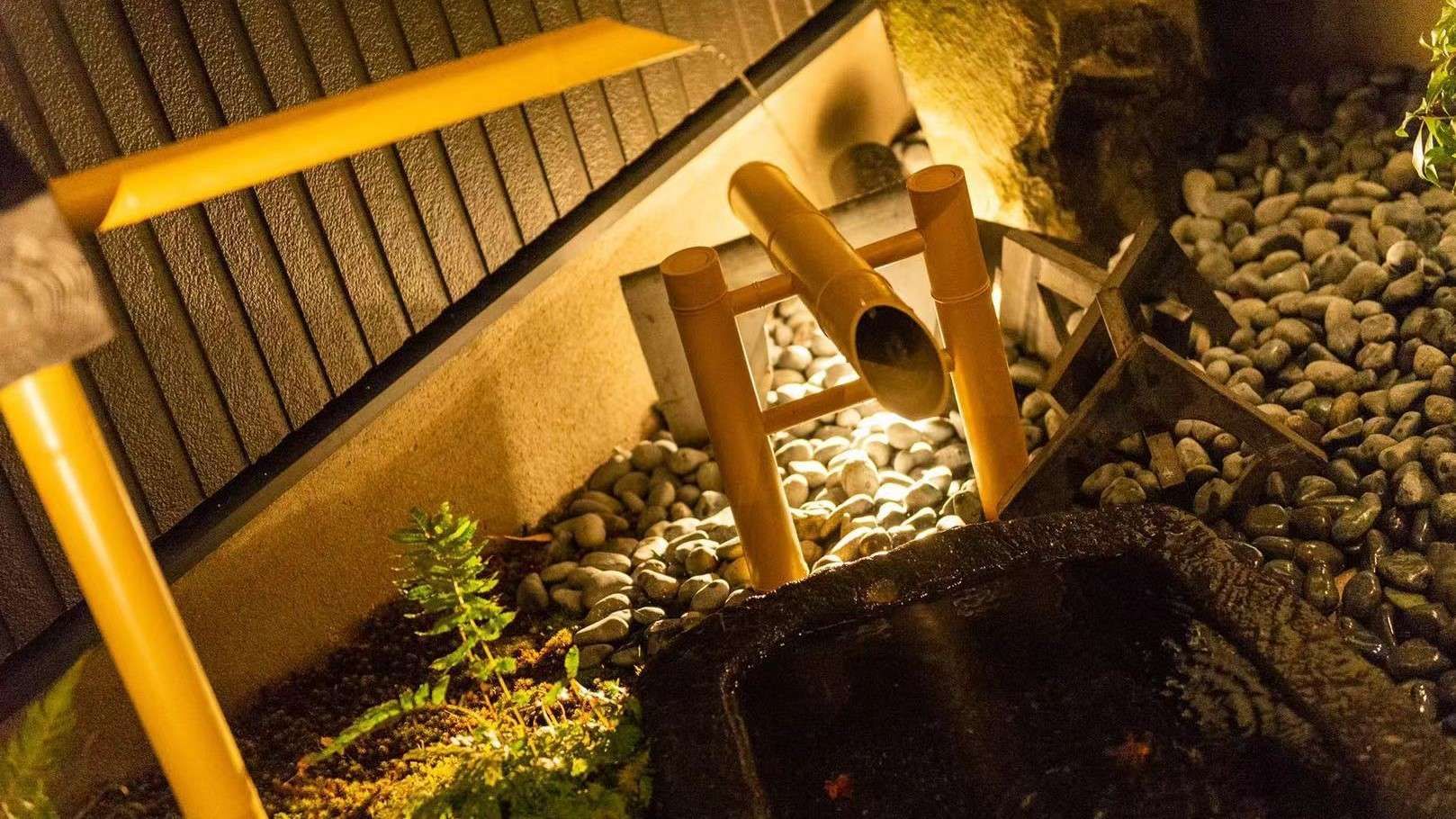Sya Hotel 上呉服町 一軒家貸し切り — 4-Star Luxury Hotel in Fukuoka, Japan