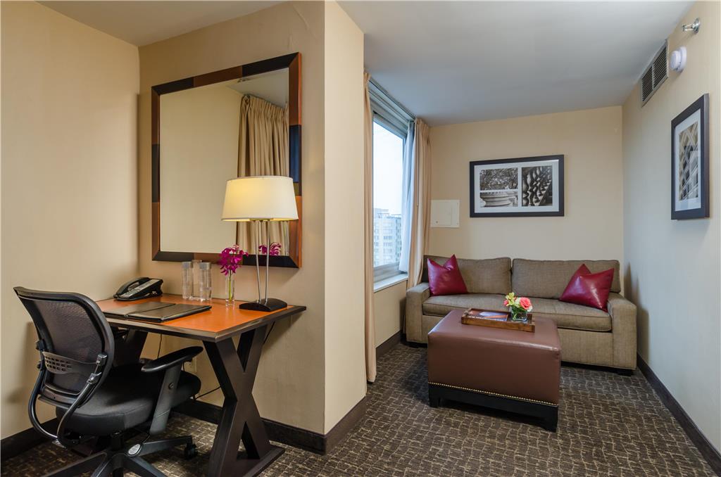 Beacon Hotel & Corporate Quarters - photo 16