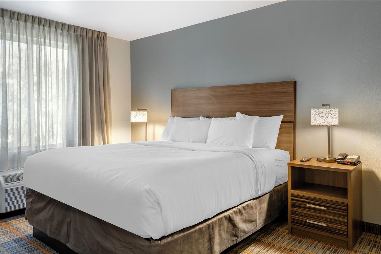 MainStay Suites Great Falls Airport - photo 24