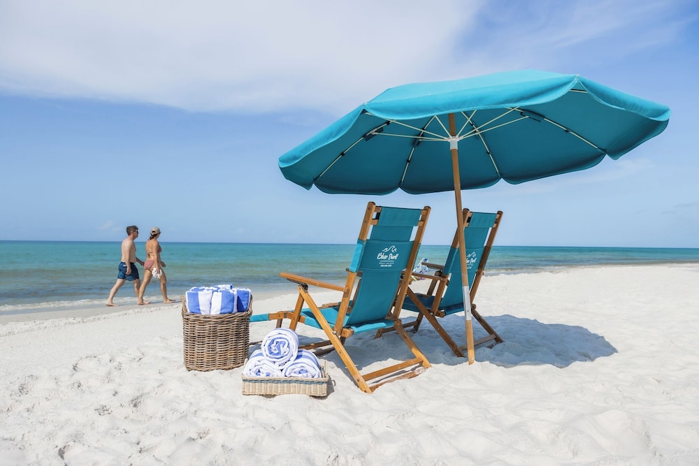 Luxury Gulf Front Property Directly on the Beach Sleeps 15 - photo 44