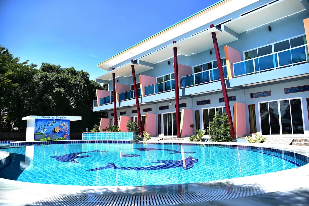 Imsook Resort in Pran Buri, Thailand