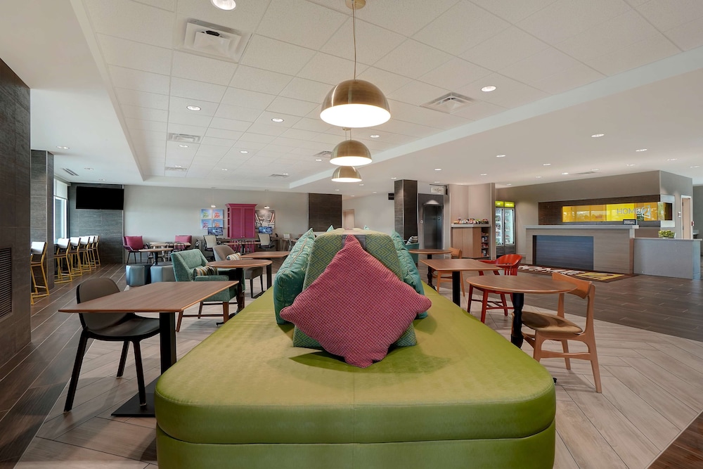 Home2 Suites by Hilton Lakewood Ranch - photo 8