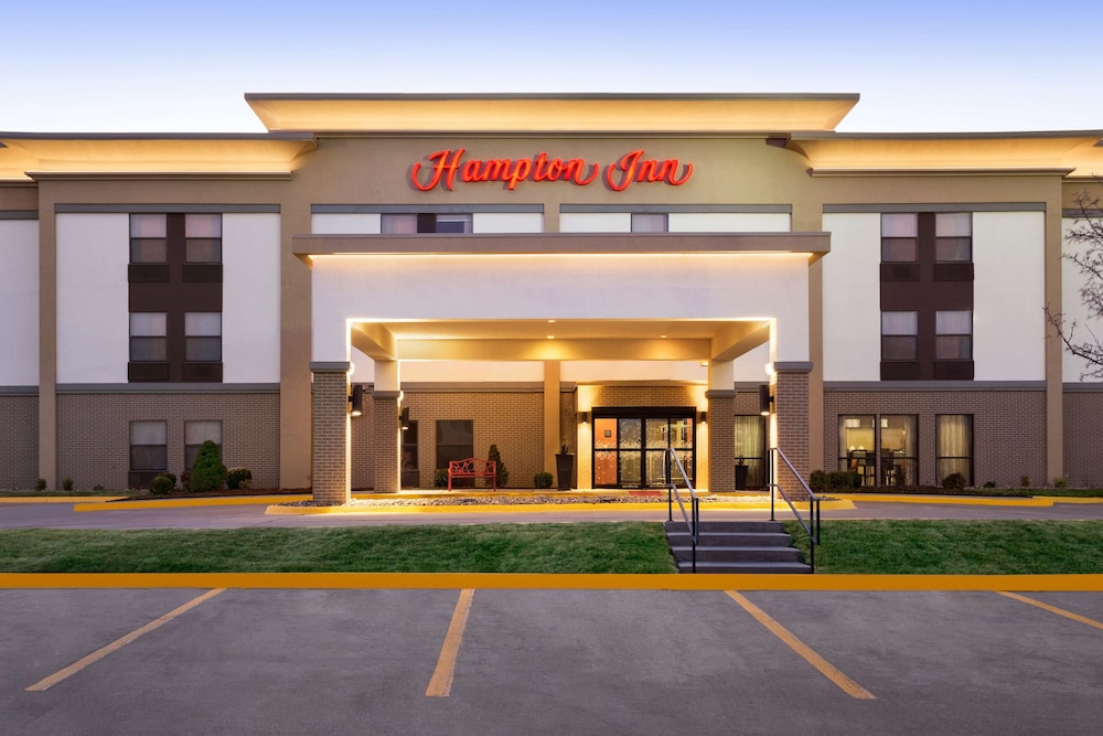 Hampton Inn Wichita East - photo 25