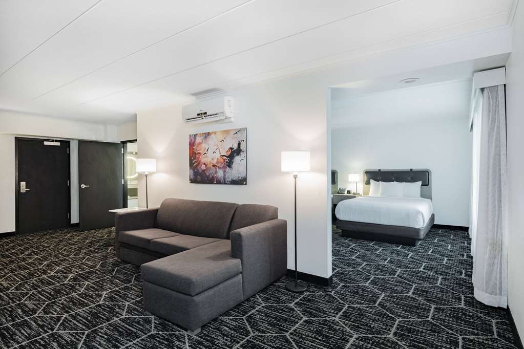La Quinta by Wyndham Chicago O'Hare Airport - photo 30