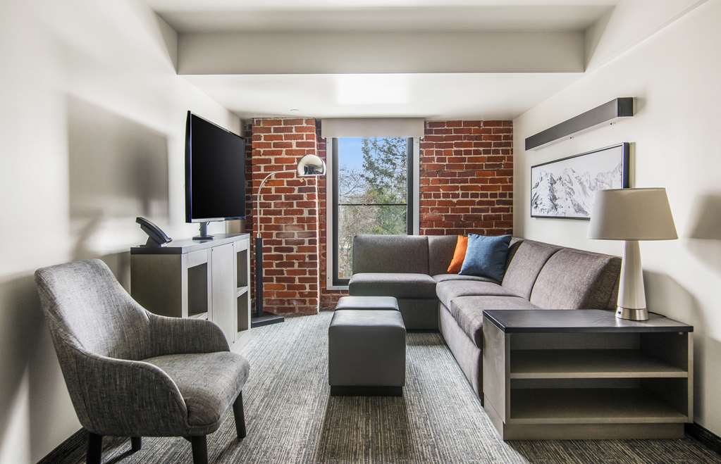 Hyatt House Sacramento Midtown - photo 70