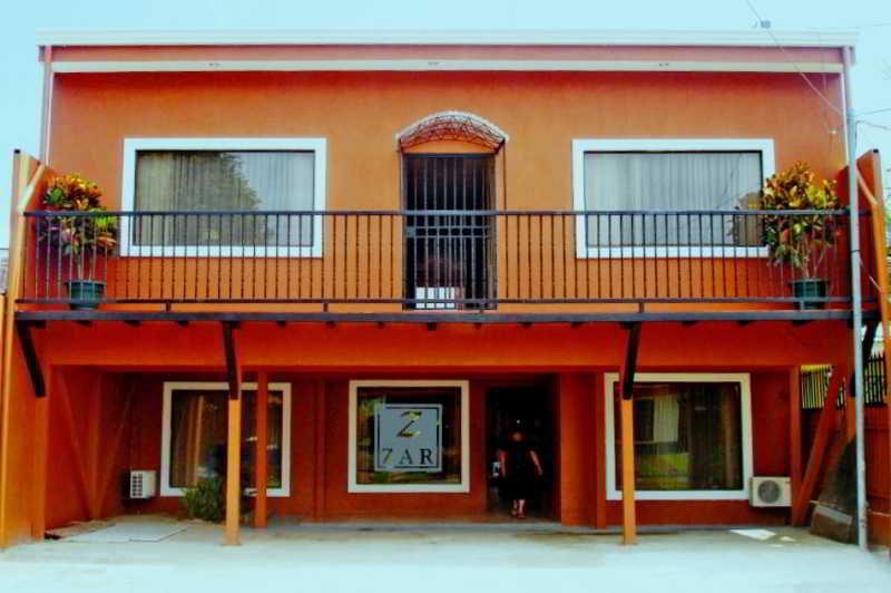 Suites Del Zar Hotel