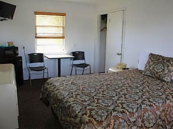 Tamiami Motel - photo 14