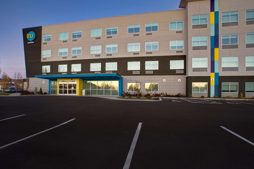 Tru by Hilton Alcoa Knoxville Airport - photo 44
