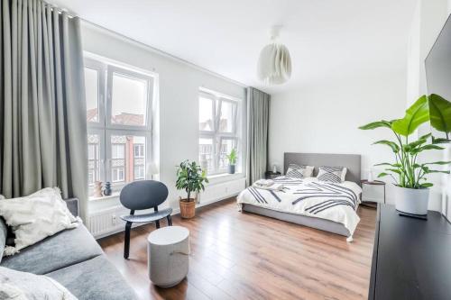 Gdansk Bliss: Studio Downtown — 4-Star Luxury Hotel in Gdansk, Poland