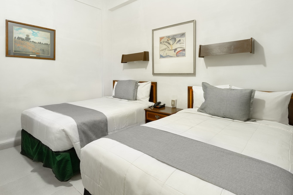 Premier - carbon neutral hotel in Saltillo