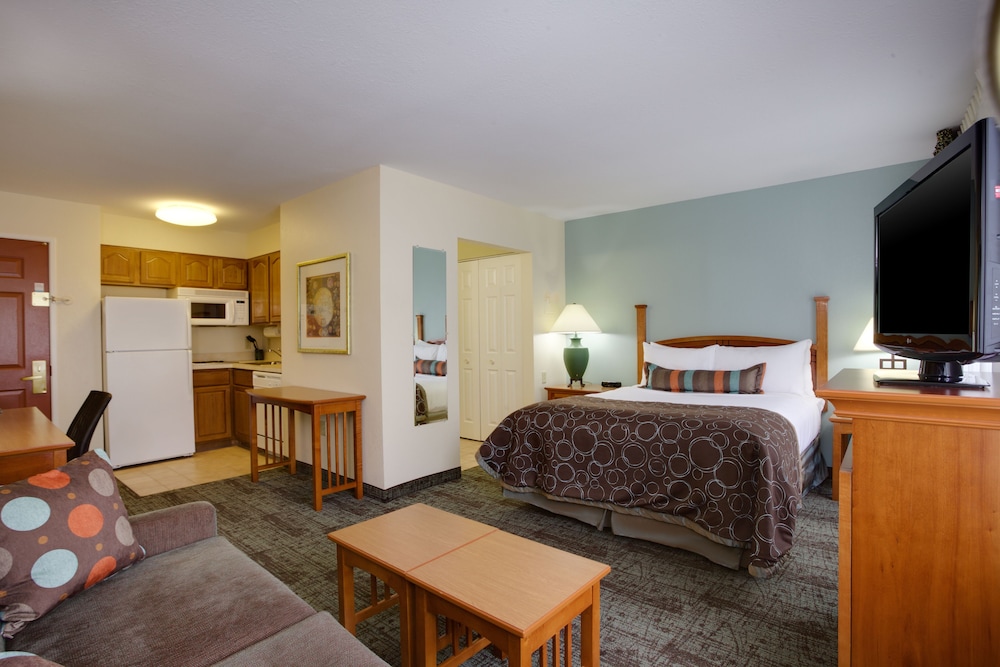 Staybridge Suites Corning by IHG - photo 2