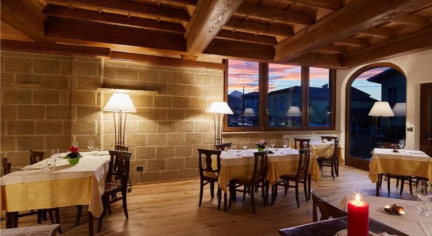 Hotel Ristorante Da Politano — hotel in Boves