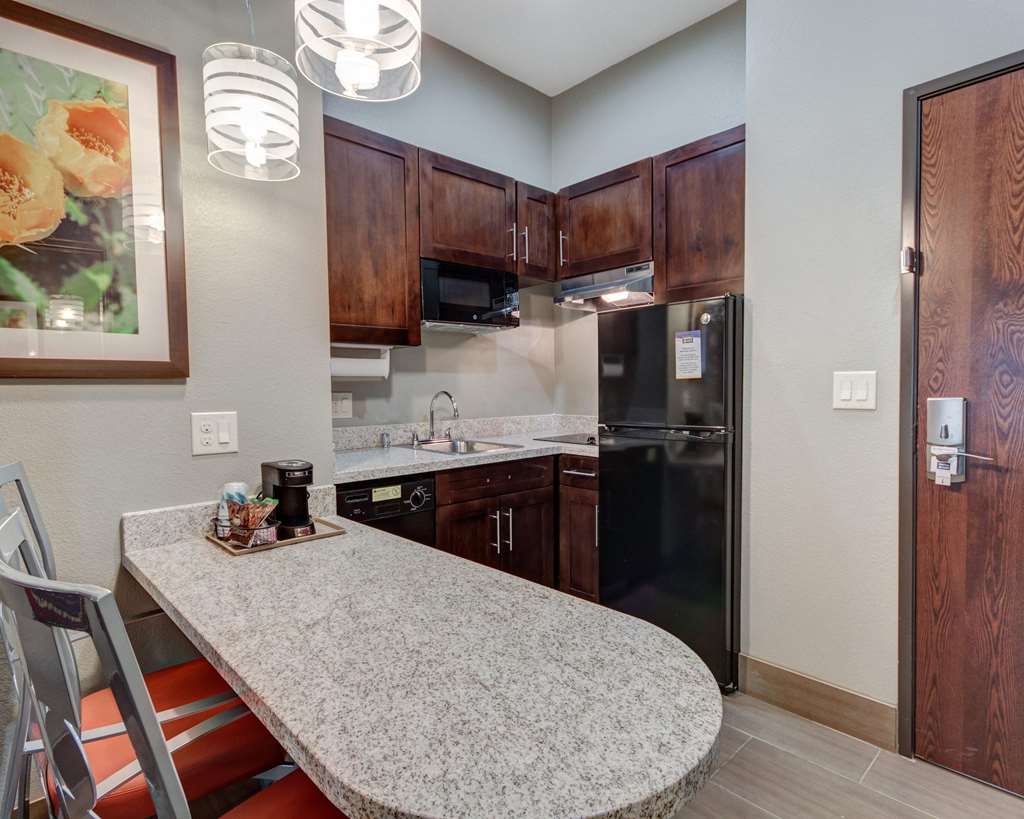 MainStay Suites Hobbs - photo 11
