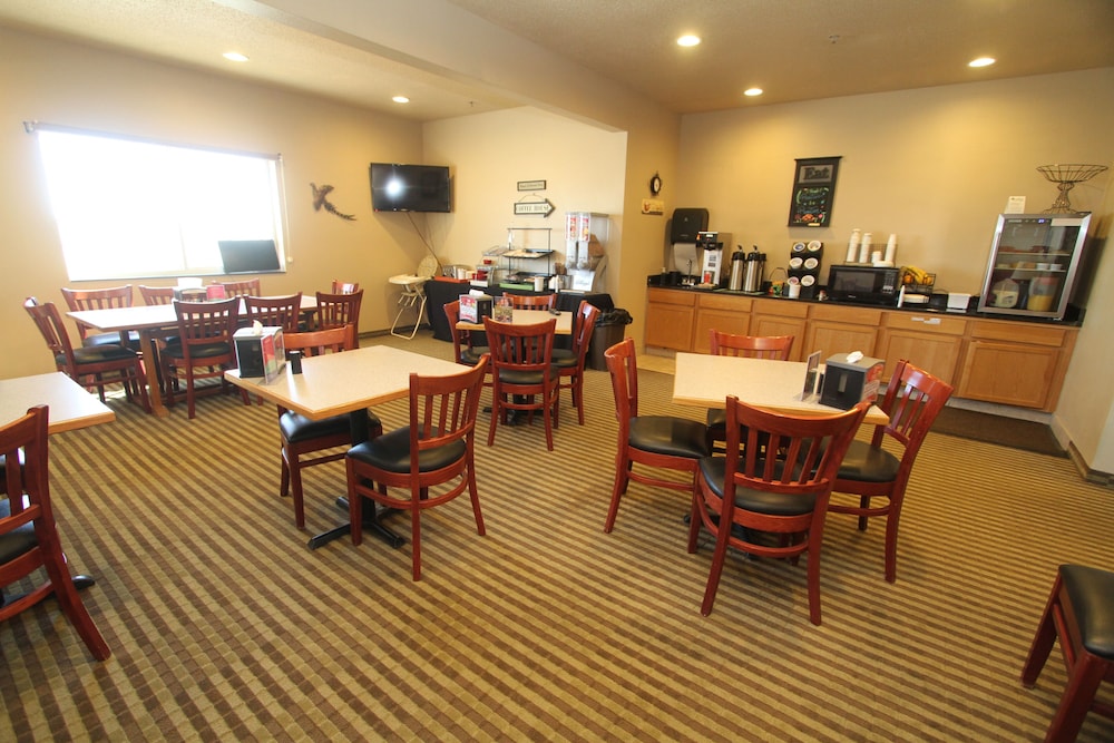 Bowman Inn & Suites - photo 29