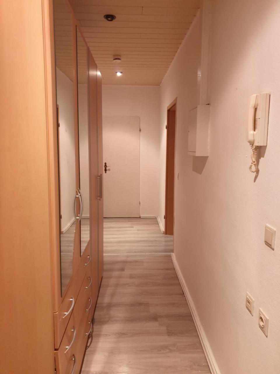 FeWo Nina 3 Monteurwohnung — Weissenfels — photo 2