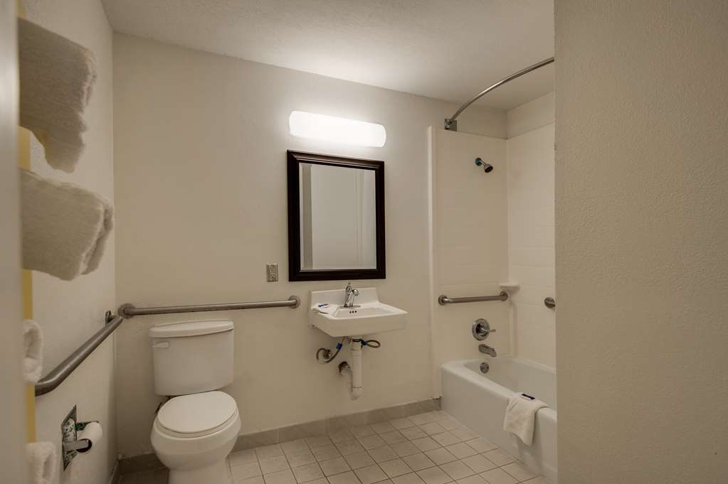 Motel 6 Jennings LA - photo 26
