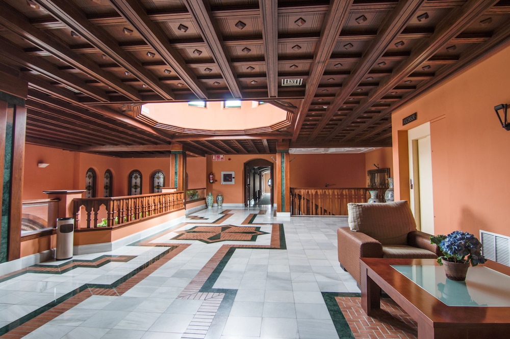 Hotel Abades Guadix — Guadix