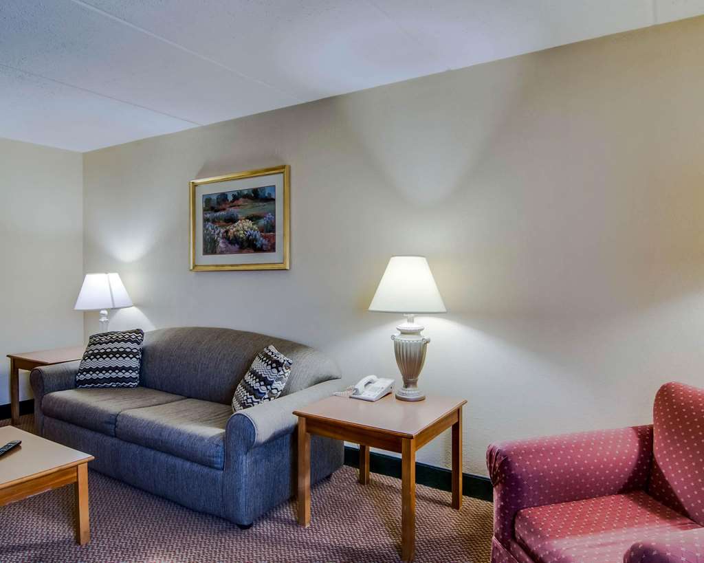Quality Hotel and Conference Center Bluefield - photo 19
