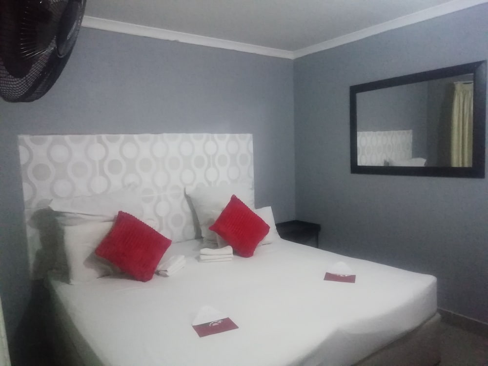 Valle de Ur - carbon neutral hotel in Entrambasaguas