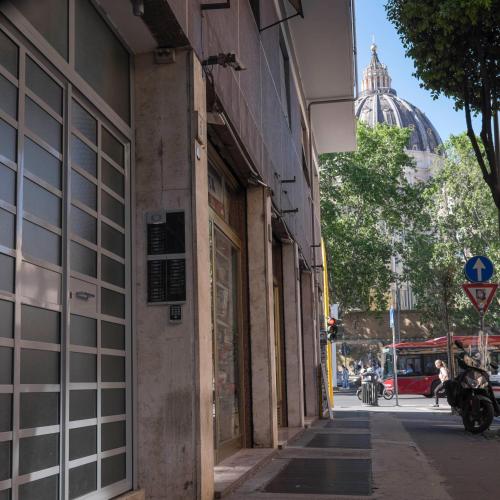 Il Perugino Guest House — 4-Star Luxury Hotel in Rome, Italy