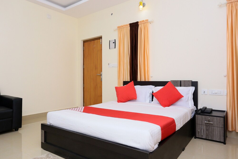 OYO 22281 Reem Residency in Malappuram, India