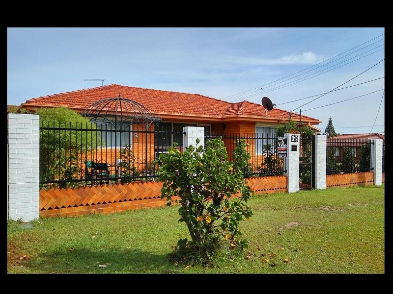 Victoria At Redcliffe Bed & Breakfast — 4-Star Luxury Hotel in Redcliffe, Australia
