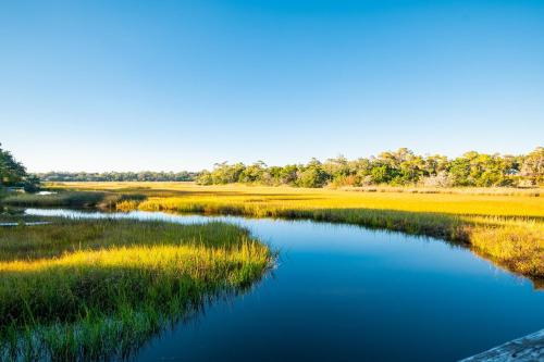 All About The Views by Oak Island Accommodations - photo 30