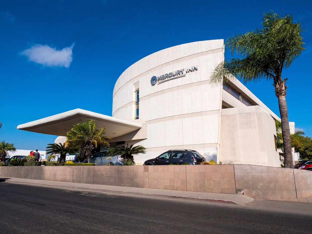 Hotel Mercury Inn — 4-Star Luxury Hotel in Queretaro, Mexico