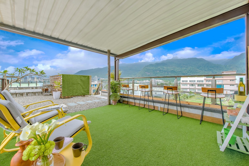 Tian Yan Mountains - last minute hotel in Yilan