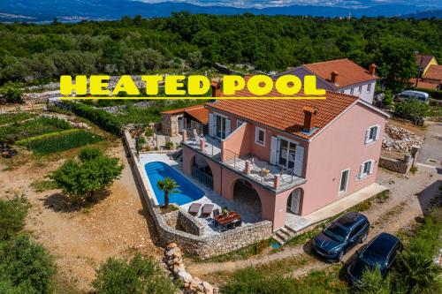 Villa Mali Raj — 4-Star Luxury Hotel in None, Croatia