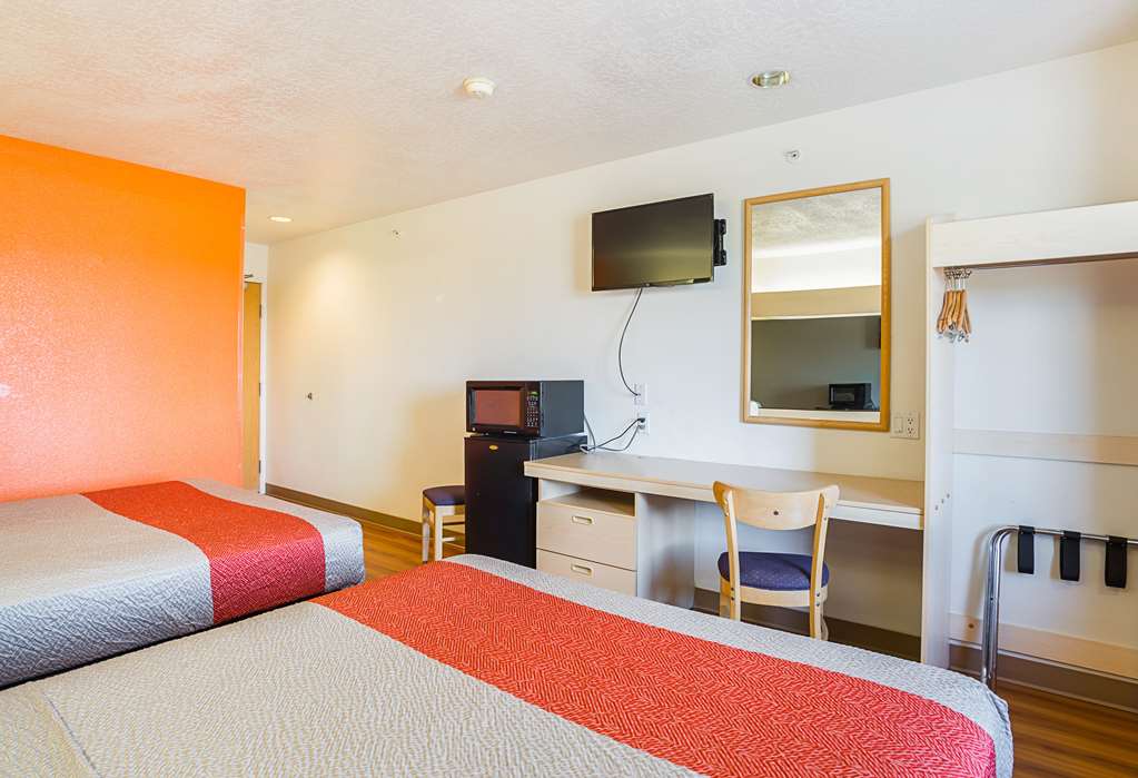 Motel 6 Bernalillo NM - photo 12